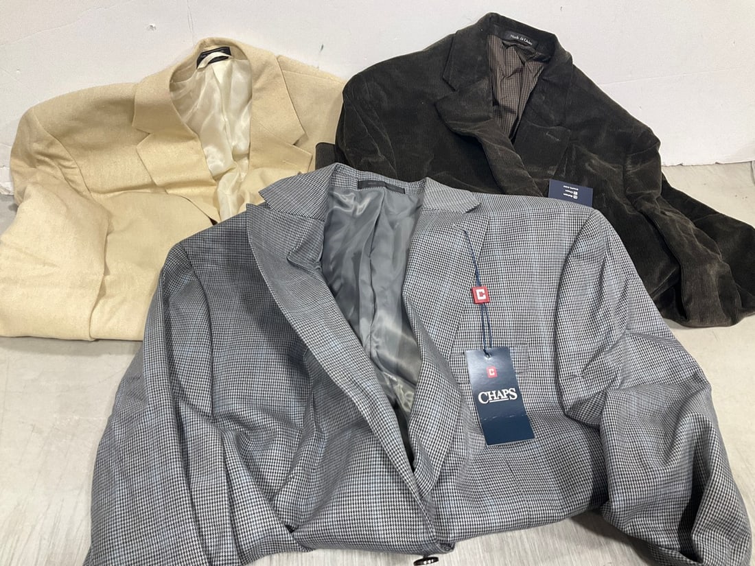 Various Jackets Bert Pulitzer and Chaps - L/XL: Various Jackets Bert Pulitzer and Chaps - L/XL