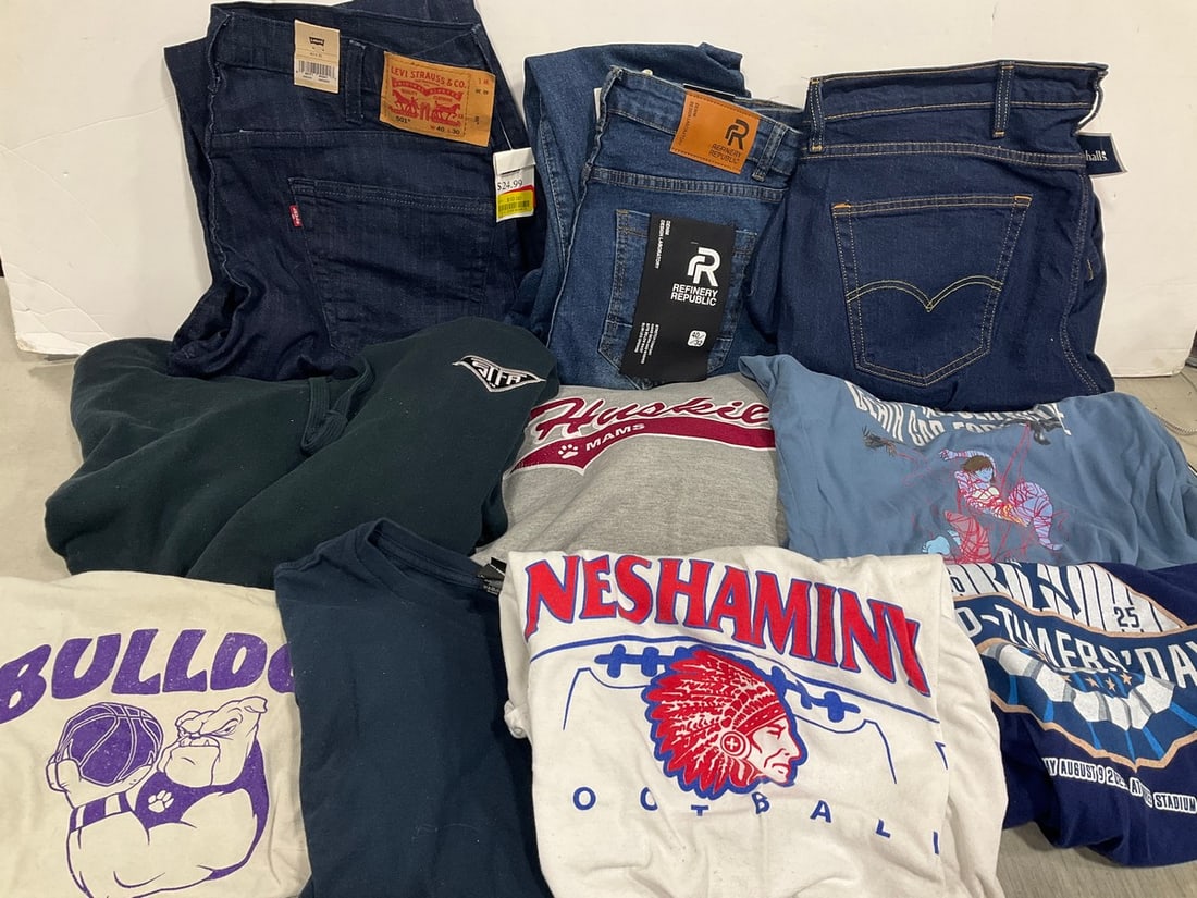 Various Mens Hoodies, Tshirts, and Jeans (Levis, etc) (1 of 1)