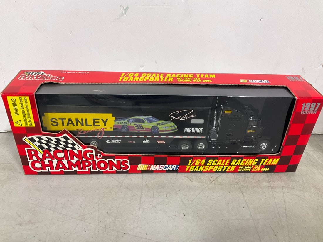 Racing Champions 1/64 Scale Racing Team Transporter *new in box*: Racing Champions 1/64 Scale Racing Team Transporter *new in box*