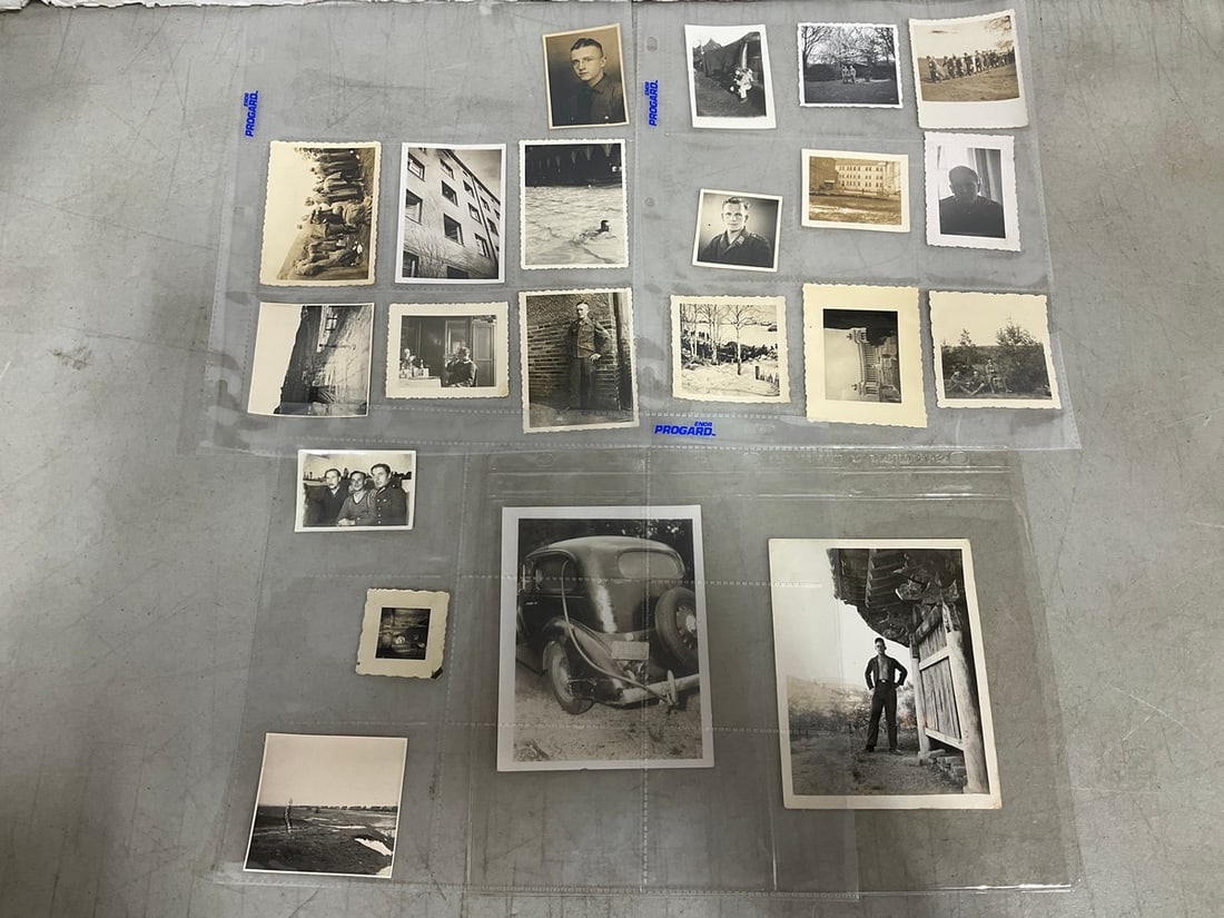 Vintage WWII photographs/postcards: Vintage WWII photographs/postcards