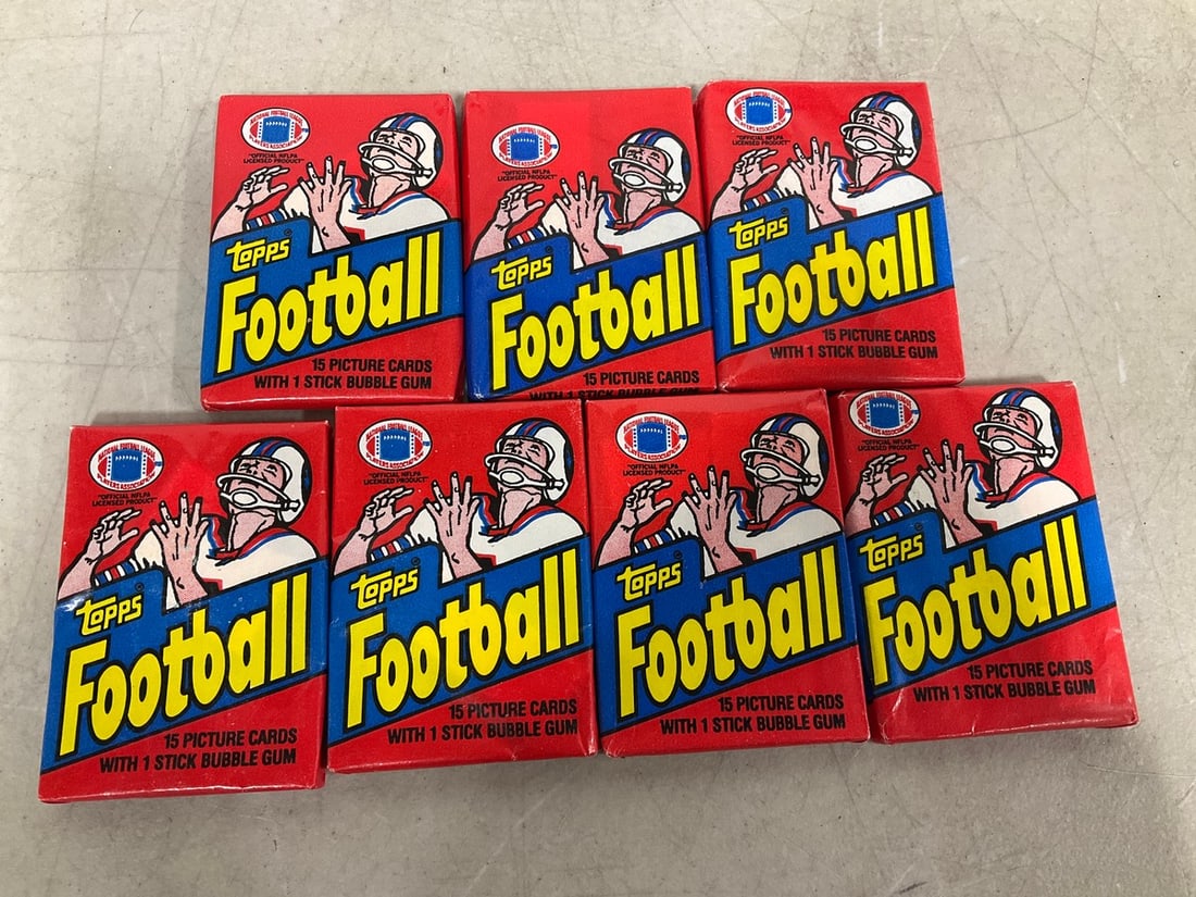 Topps 1982 collectible football cards*new in package* (1 of 1)