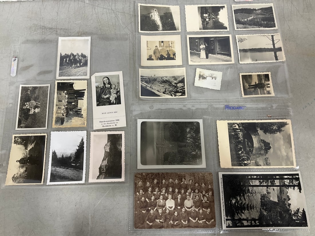 Vintage WWII photographs/postcards (1 of 1)