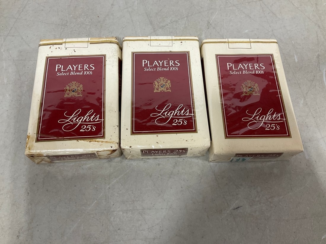 Vintage Tobbaco Packs(Players select blend 100's Lights 25's-sealed, 3 packs total): Vintage Tobbaco Packs(Players select blend 100's Lights 25's-sealed, 3 packs total)