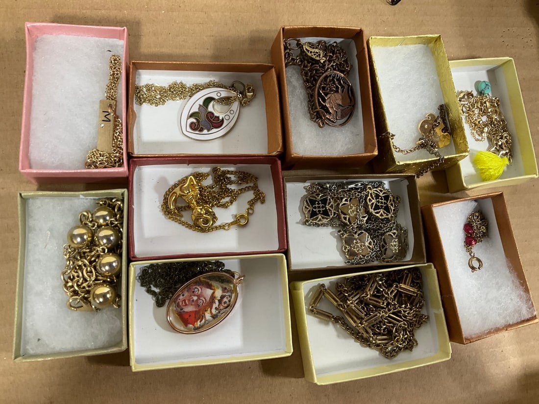 Various Costume Jewelry (1 of 1)