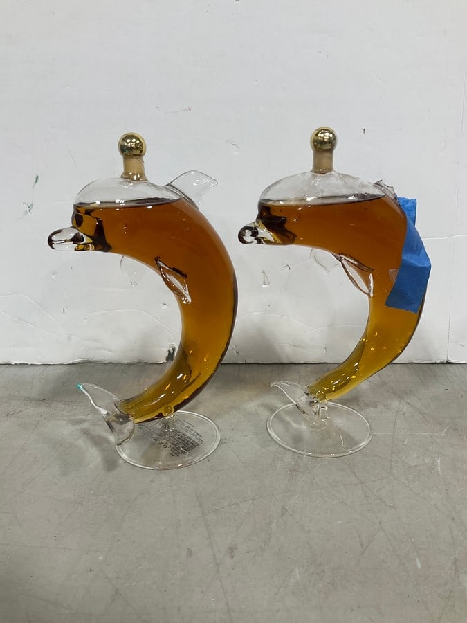 2 Bottles of Cognac XO Liquor - 40% (375ml) *one dolphin bottle chipped*: 2 Bottles of Cognac XO Liquor - 40% (375ml) *one dolphin bottle chipped*