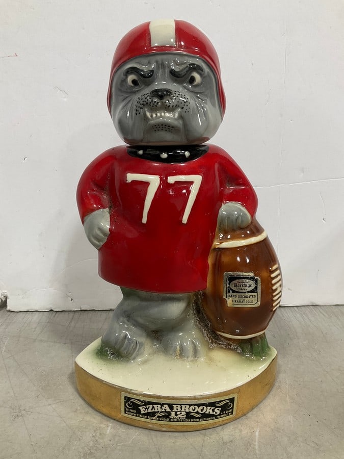 EMPTY Ezra Brooks Decanter (4/5 Quart): EMPTY Ezra Brooks Decanter (4/5 Quart)