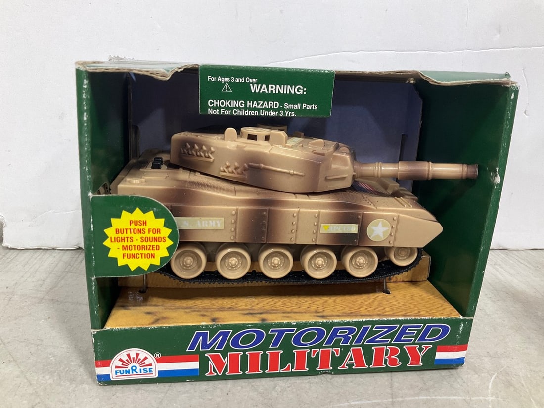 Motorized Military Collectible *new in box* (1 of 1)