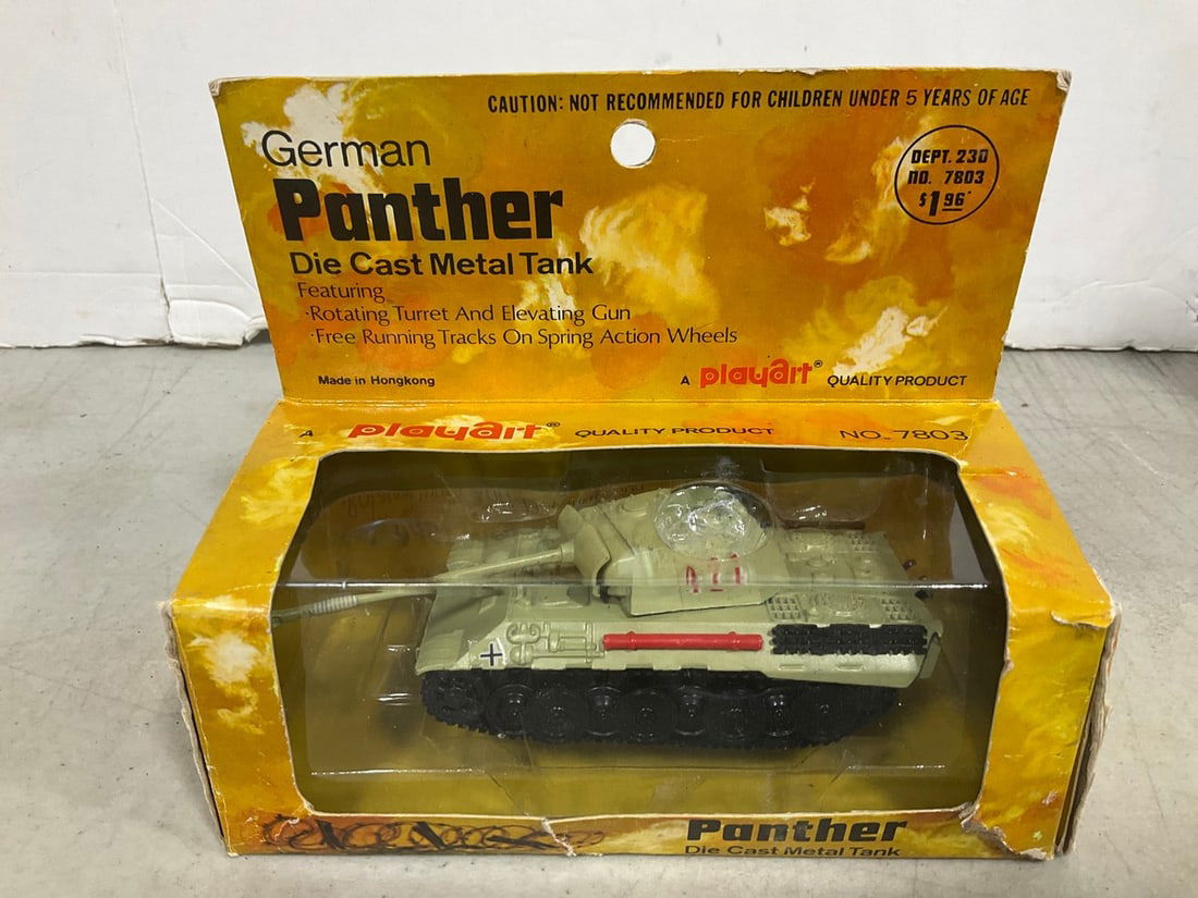 German Panther Die Cast Metal Tank *new in box*: German Panther Die Cast Metal Tank *new in box*