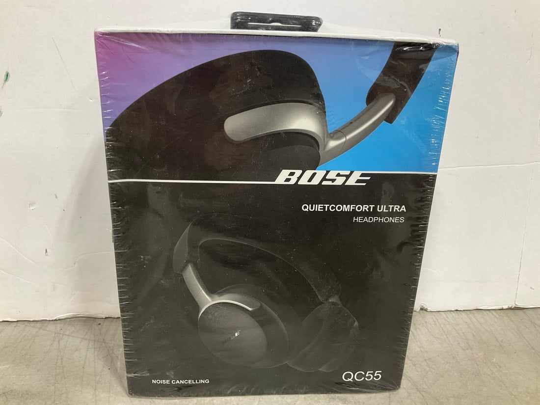 Bose Quietcomfort Ultra Headphones *SEALED*: Bose Quietcomfort Ultra Headphones *SEALED*