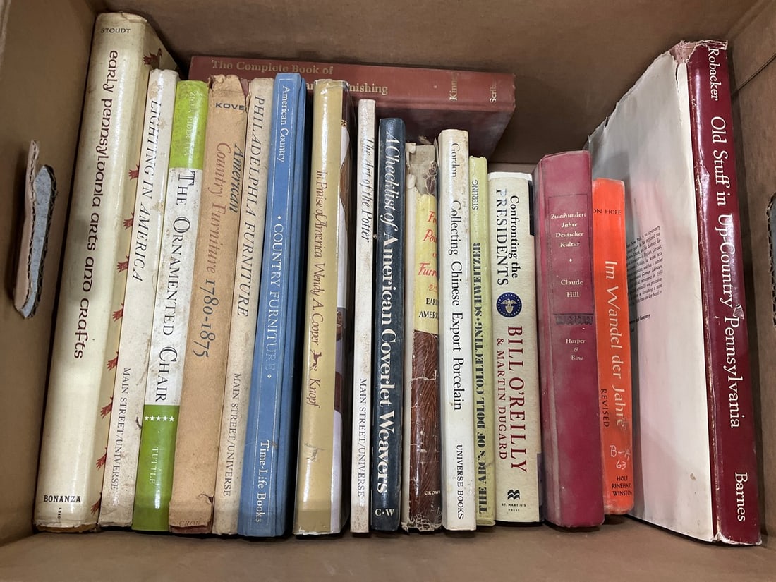 Vintage Books (Lighting In America, The Onamented Chair,etc): Vintage Books (Lighting In America, The Onamented Chair,etc)