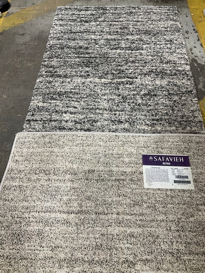 Safavieh Retro Rug (27inx63in): Safavieh Retro Rug (27inx63in)