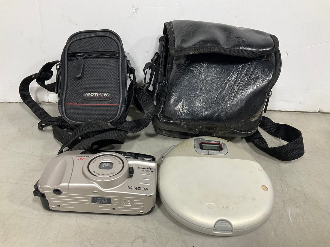 Minolta Camera, and DVD Player, with Cases: Minolta Camera, and DVD Player, with Cases