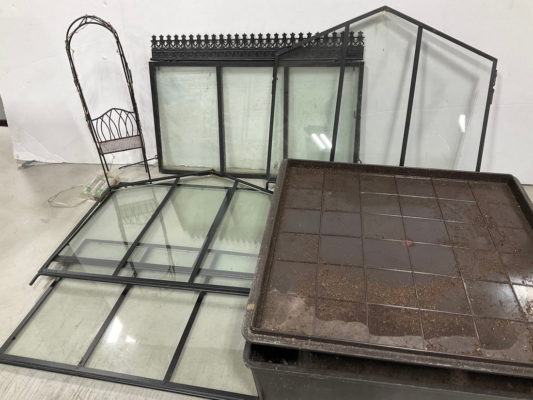 Garden Box, and more (1 of 1)