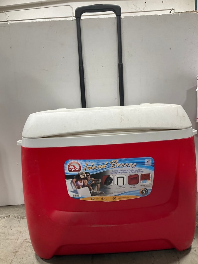 Island Breeze Cooler (60 qts): Island Breeze Cooler (60 qts)