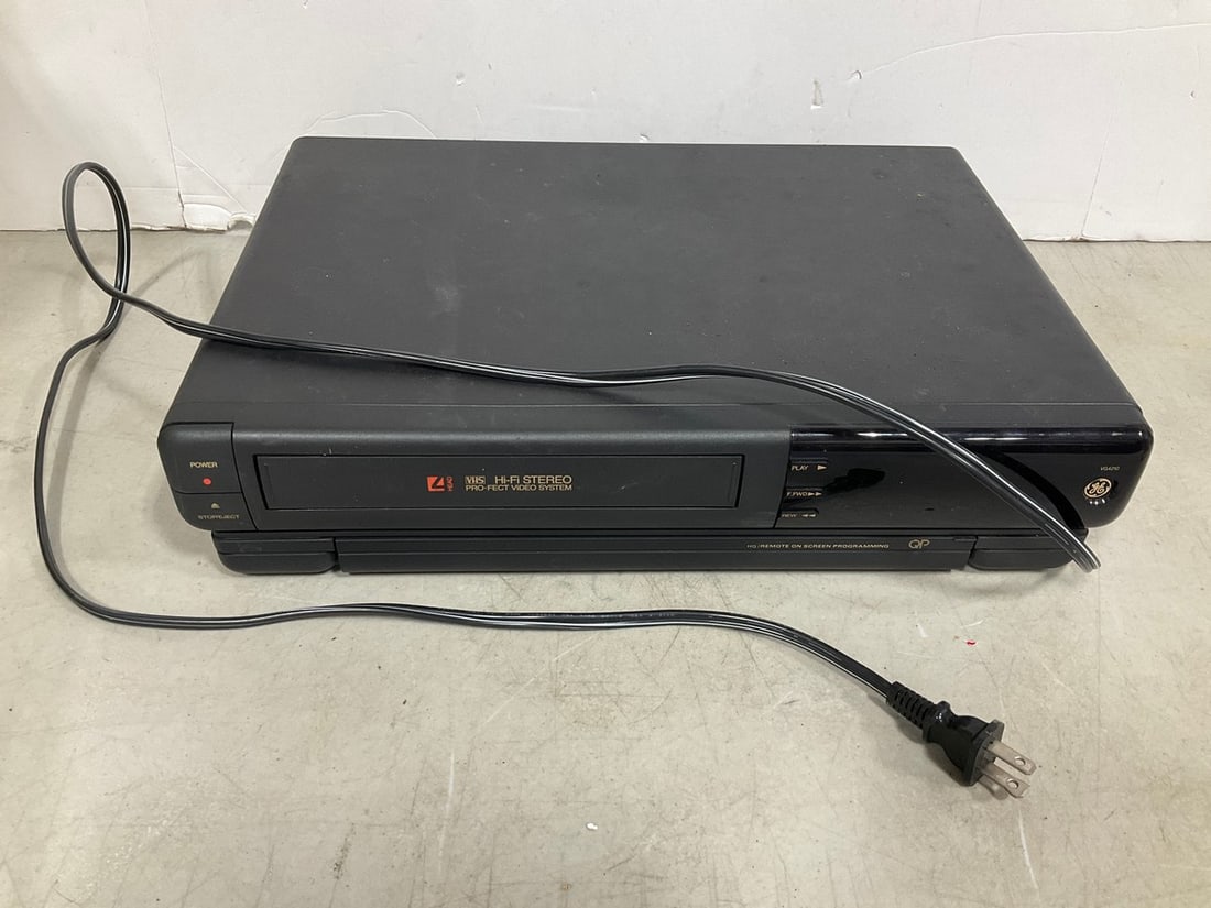 VCR player/playback recorder (1 of 1)