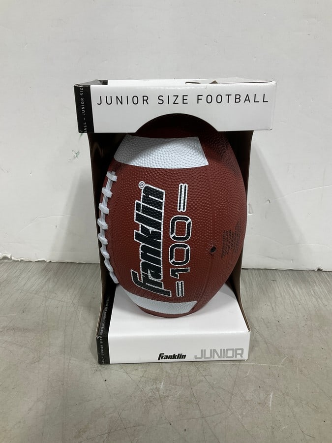 Franklin junior size football*new in package*: Franklin junior size football*new in package*