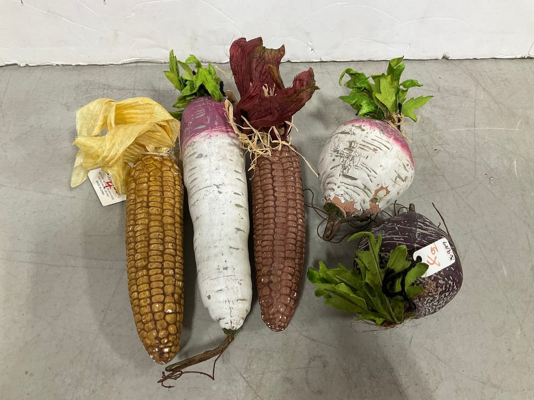 Terracotta Vegetable Decor