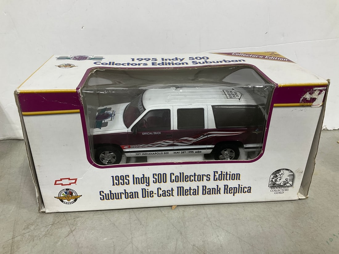 1995 Indy 500 Collectors Edition Suburban Dealer Promo Metal Bank Replica *new in box* (1 of 1)