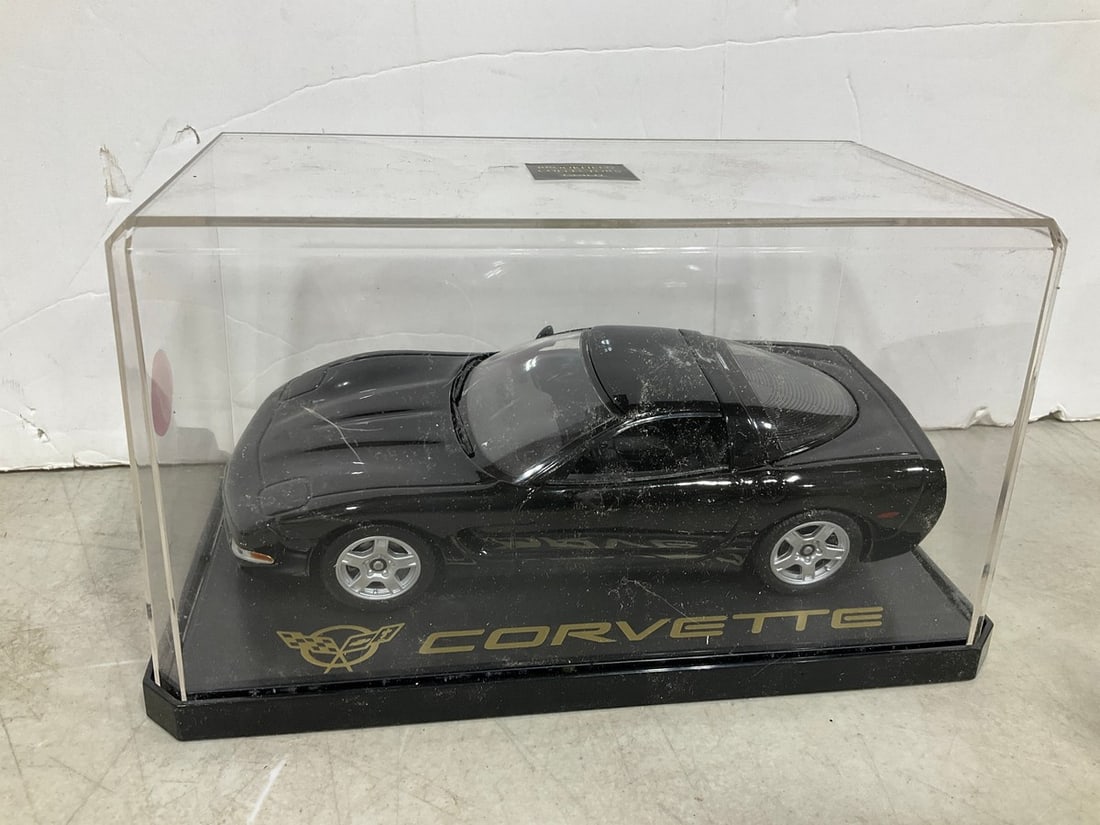 1997 Chevrolet Corvette Diecast Model Collectible (1 of 1)