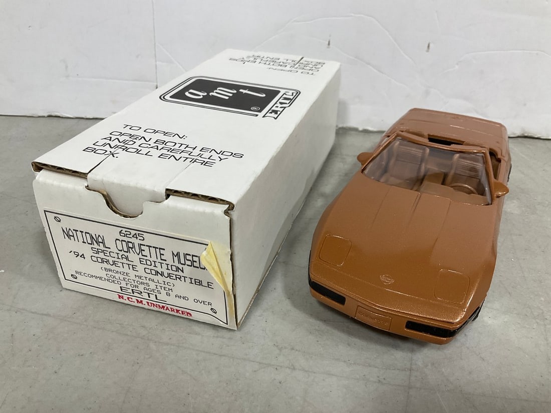 National 1994 Corvette Convertible Diecast Model (1 of 1)