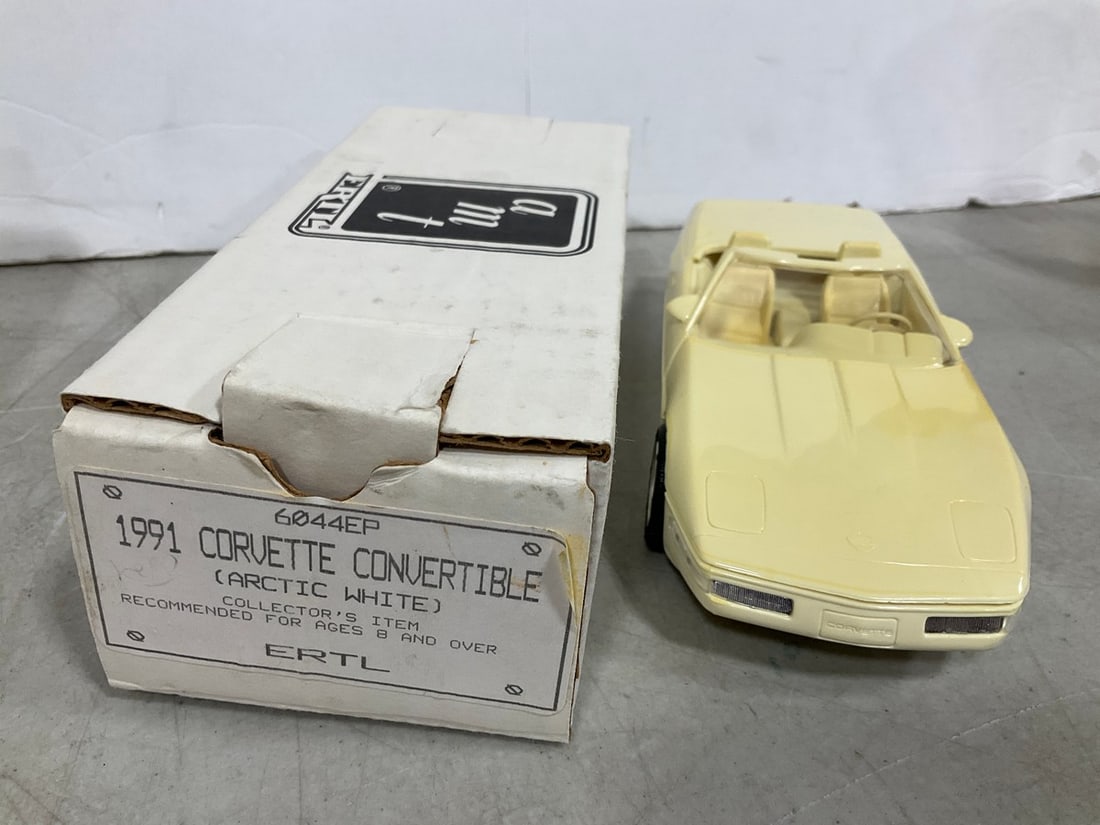 1991 Corvette Convertible Diecast Model Collectible (1 of 1)