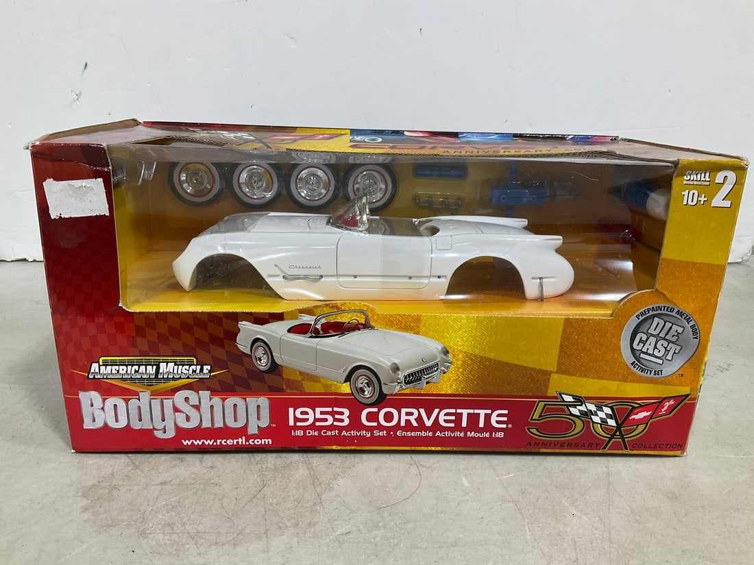 American Muscle 1953 Corvette collectible diecast*new in package* (1 of 1)