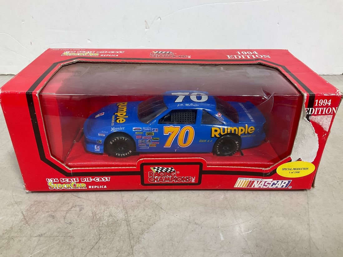 Racing Champions 1:24 diecast Stock Car replica*new in package* (1 of 1)