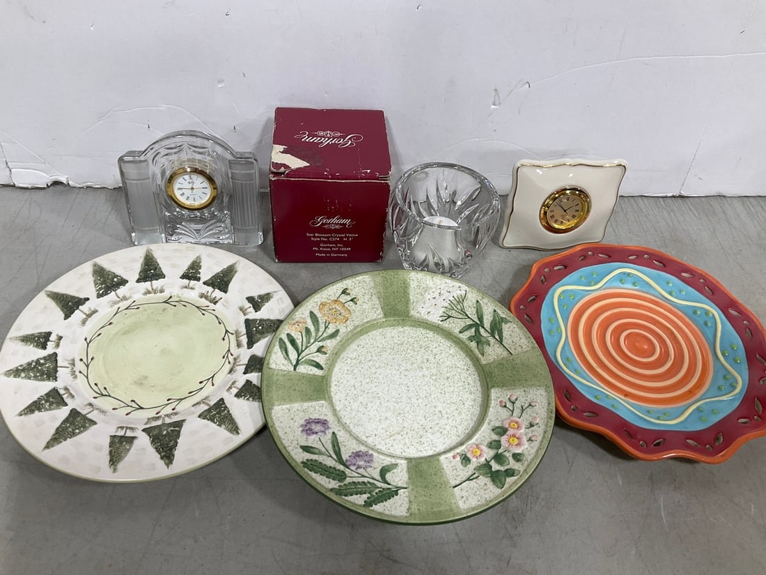 Yankee Candle Ceramic Plates, Clocks (Lenox/Mikasa), and Gorham Votive: Yankee Candle Ceramic Plates, Clocks (Lenox/Mikasa), and Gorham Votive