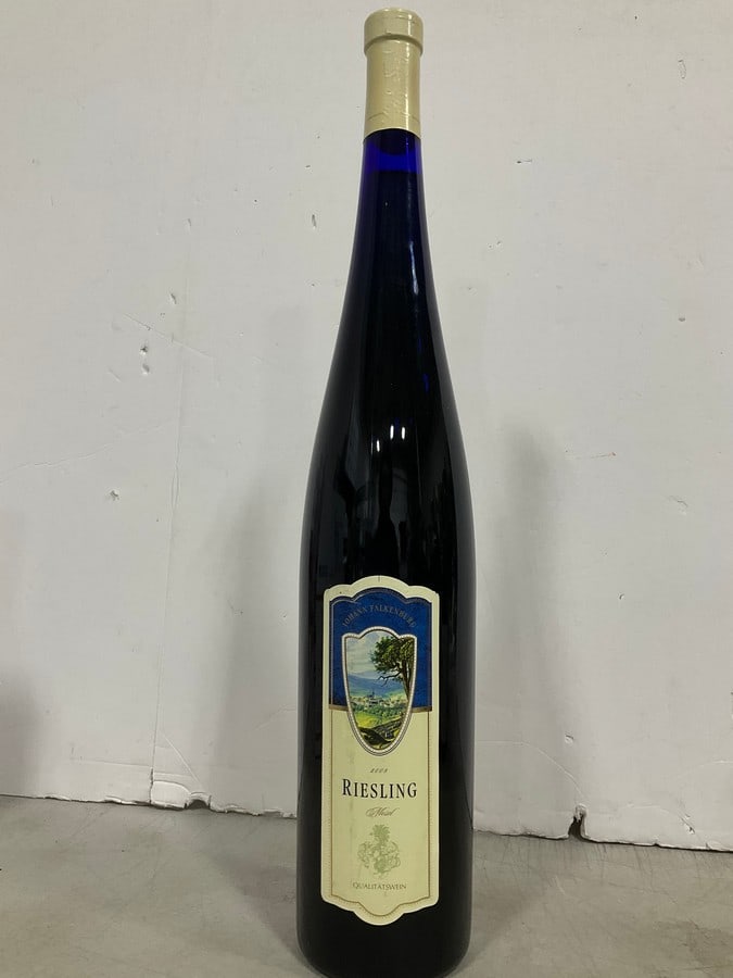 2008 Johann Falkenburg Riesling Mosel White Wine (1.5L - 9.5%) *SEALED*: 2008 Johann Falkenburg Riesling Mosel White Wine (1.5L - 9.5%) *SEALED*