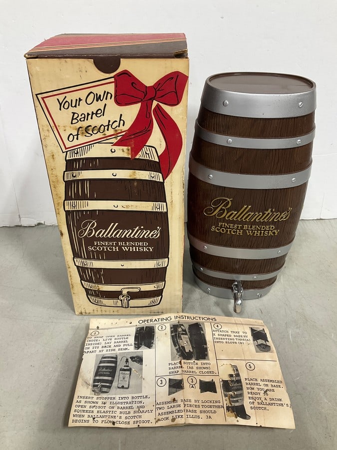 EMPTY Ballantines Finest Blended Scotch Whiskey Barrel: EMPTY Ballantines Finest Blended Scotch Whiskey Barrel