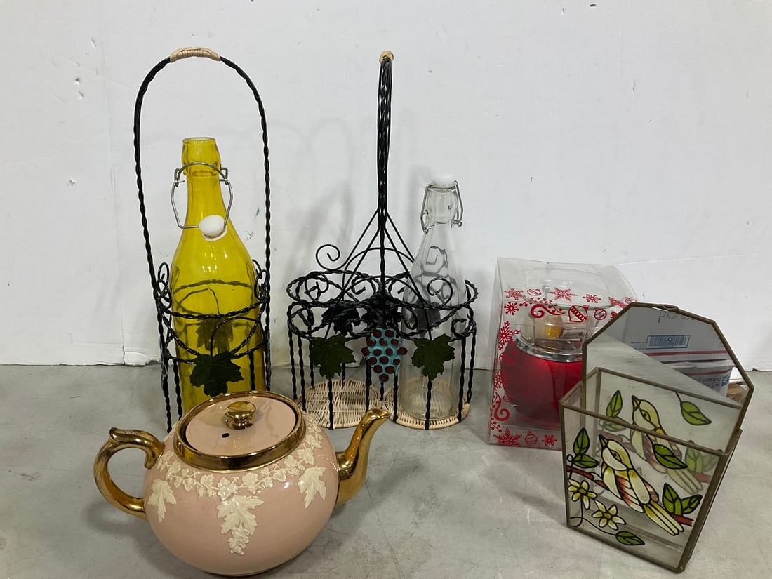 Gibson Teapot, Bottles with Bottle Holders, and more (Tallest - 15.5in) (1 of 1)