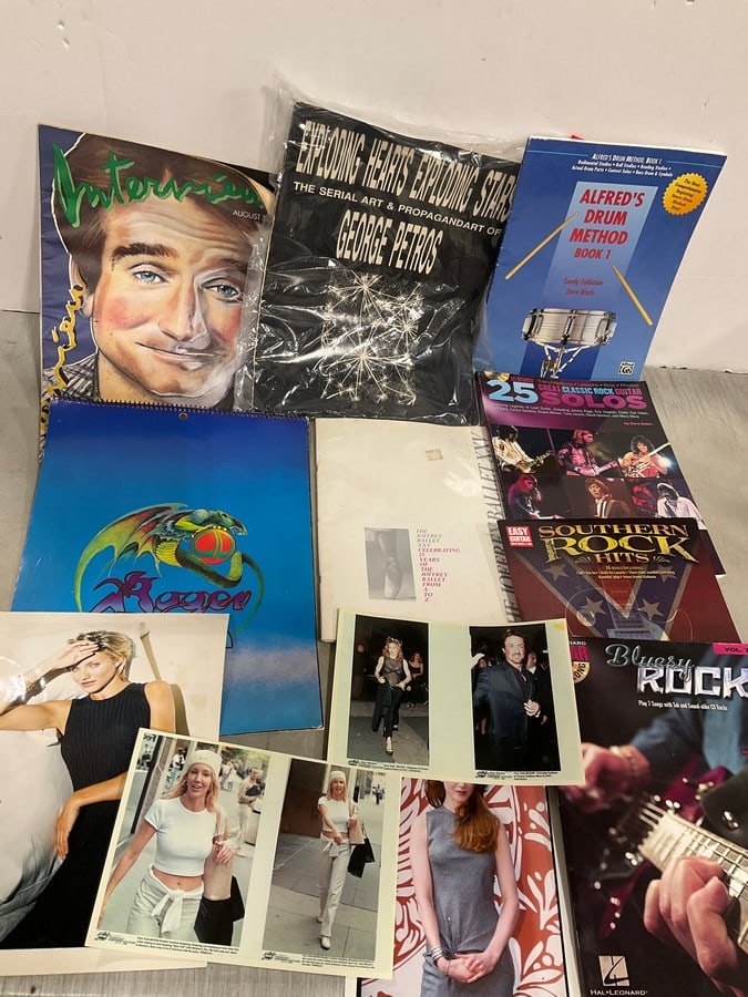 Various Celebrity Prints, Various Magazines, and more: Various Celebrity Prints, Various Magazines, and more