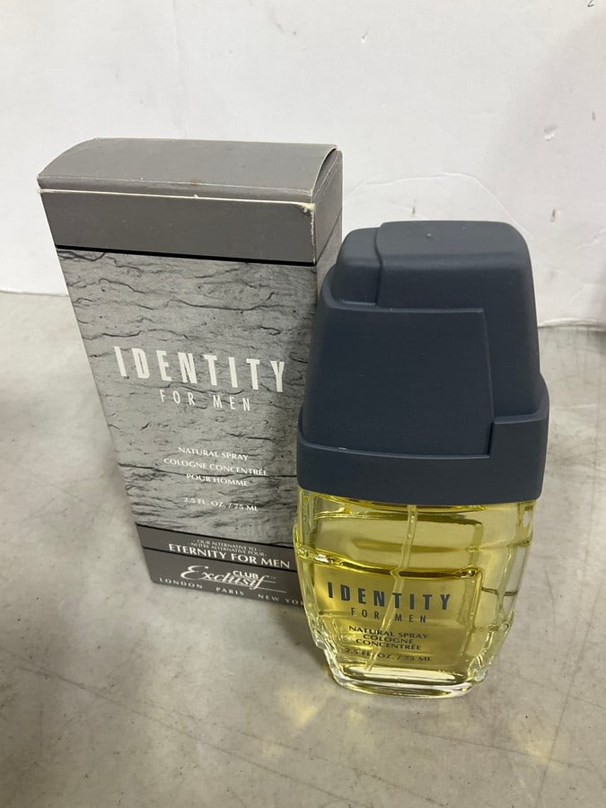 Identity for Men Natural Cologne Spray (2.5 Fl Oz): Identity for Men Natural Cologne Spray (2.5 Fl Oz)