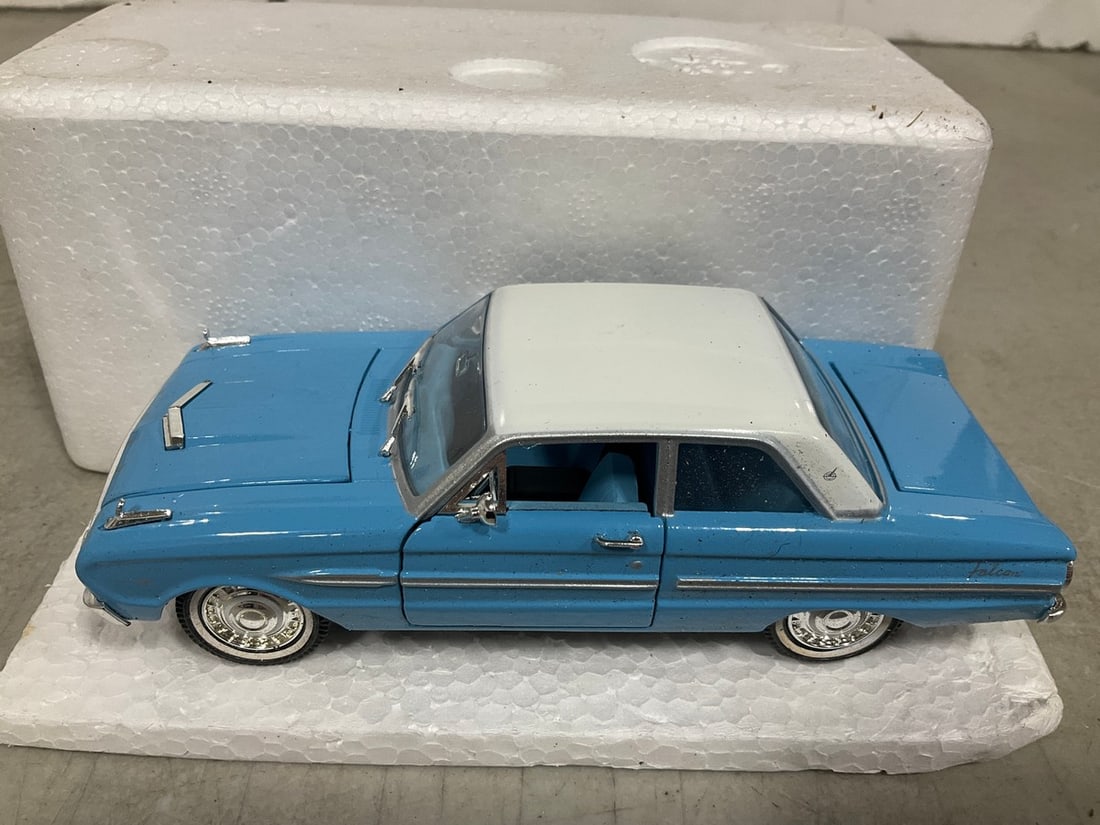 National Motor Museum 1963 Ford Falcon Futura Diecast Model (1 of 1)