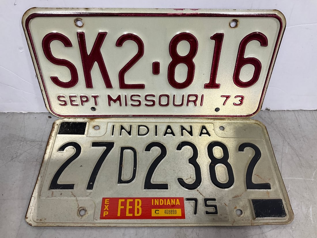 Vintage License Plates (1 of 1)