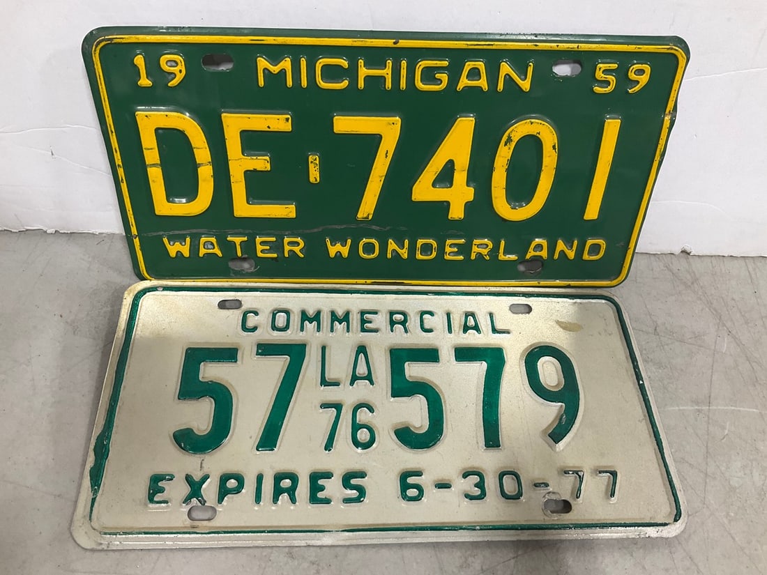 Vintage License Plates (1 of 1)