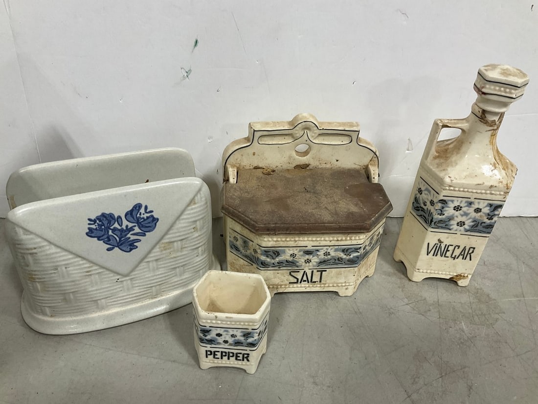 Various Kitchen Pottery Items *one is chipped* (Tallest - 9in): Various Kitchen Pottery Items *one is chipped* (Tallest - 9in)