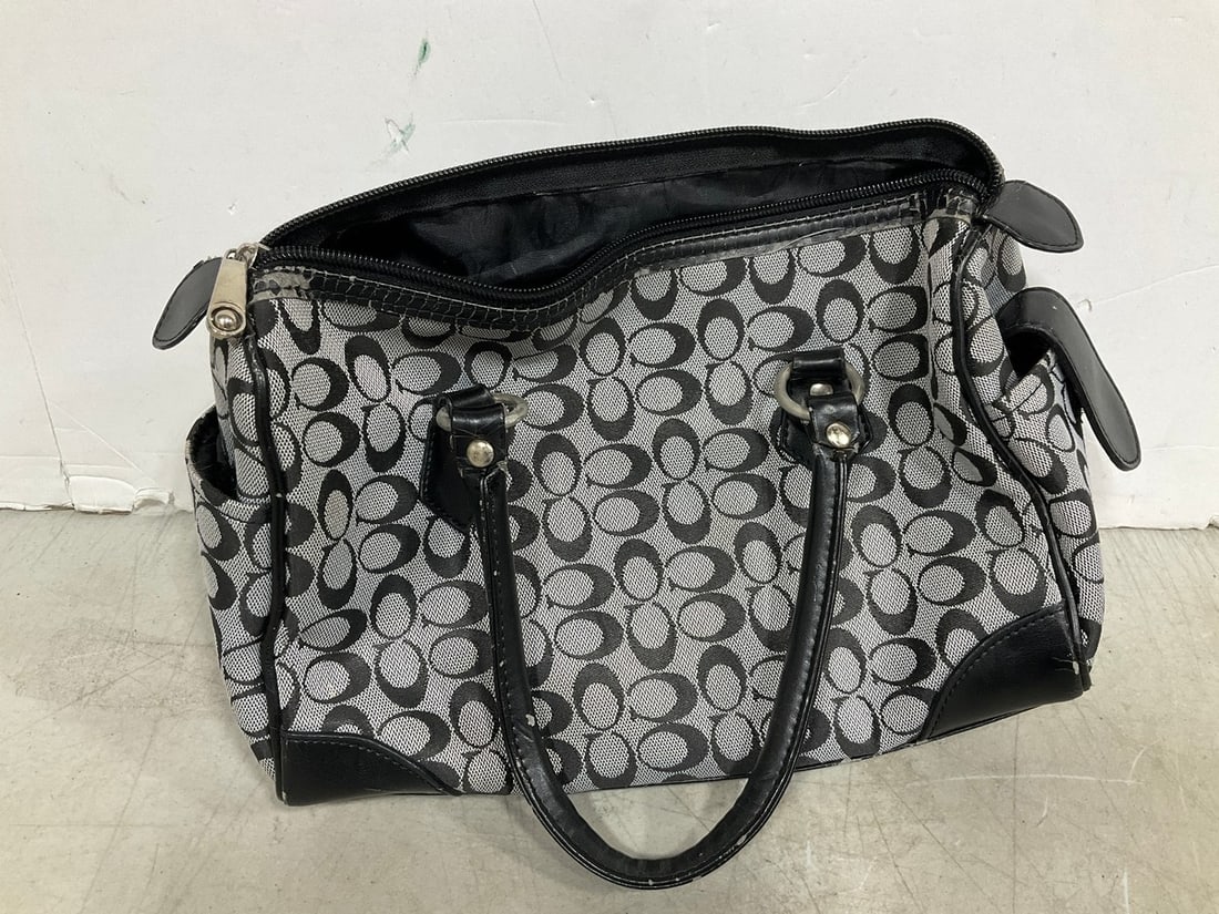 Coach bag: Coach bag