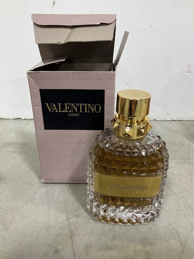 Valentino UOMO eau de toilette spray(100mL-3.4fl.oz.): Valentino UOMO eau de toilette spray(100mL-3.4fl.oz.)
