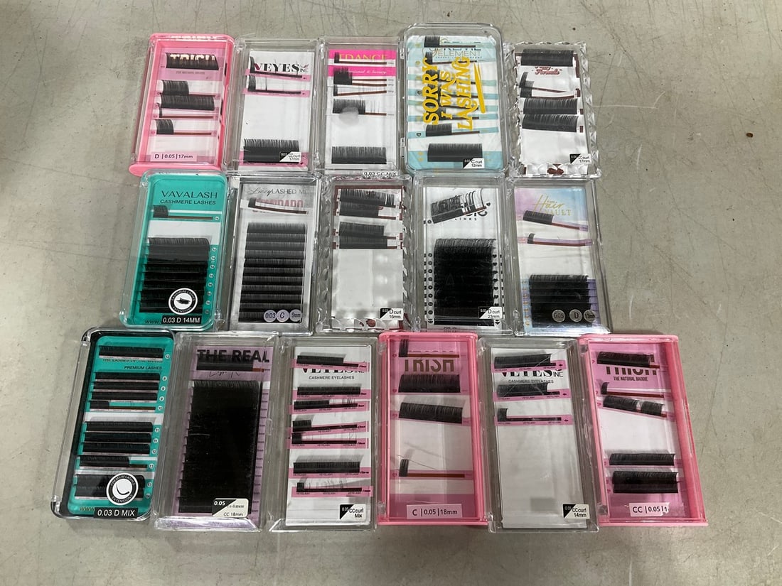 Various eyelashes: Various eyelashes