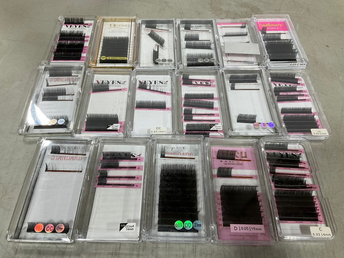 Various False Eyelashes: Various False Eyelashes