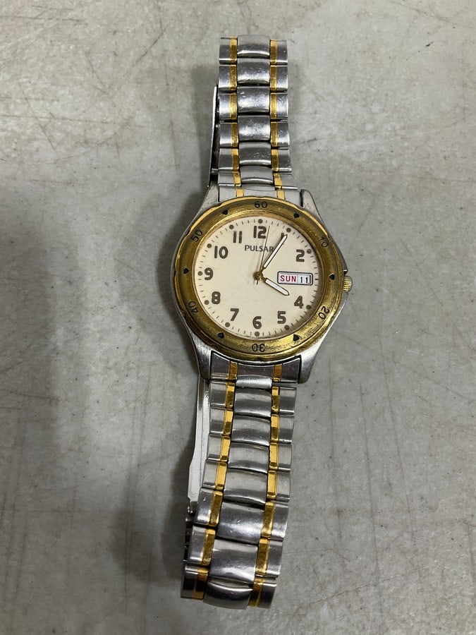 Vinage Pulsar Watch (1 of 1)