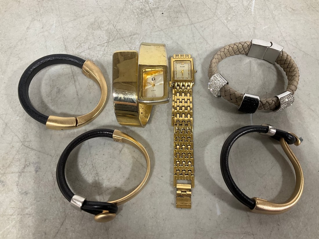 Watches and bracelets: Watches and bracelets