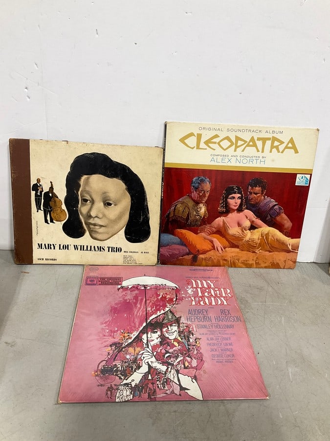 Vintage Records/Record Album (1 of 1)