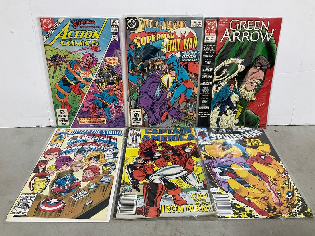 Various DC/Marvel Comics: Various DC/Marvel Comics