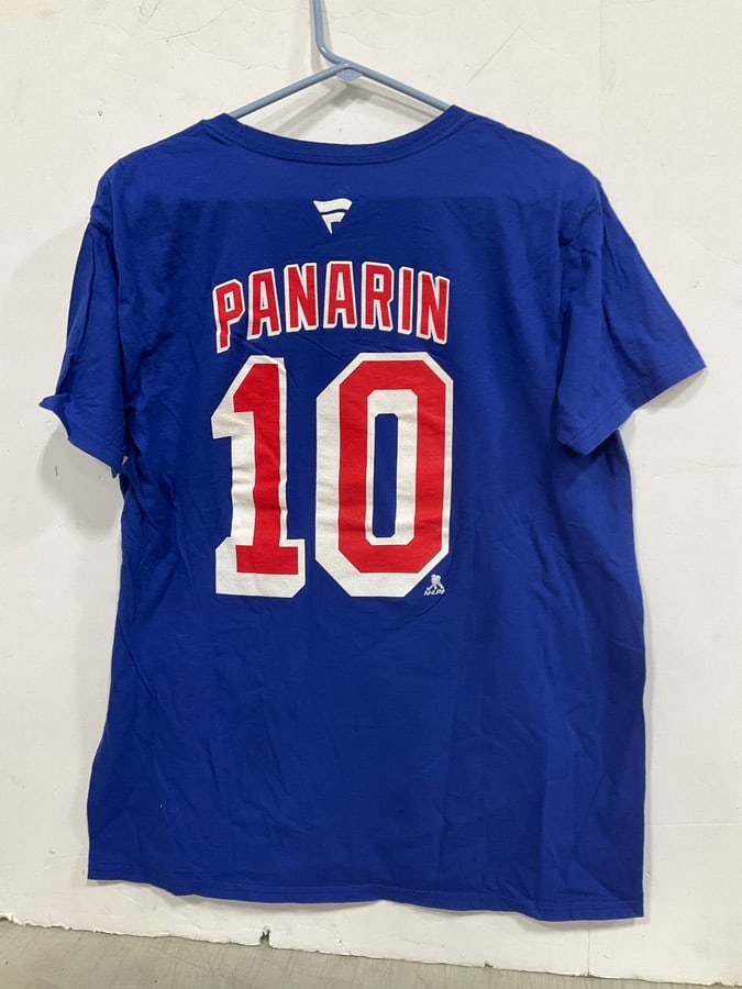 NY Rangers Panarin Number 10 Tshirt Jersey (Size: L): NY Rangers Panarin Number 10 Tshirt Jersey (Size: L)