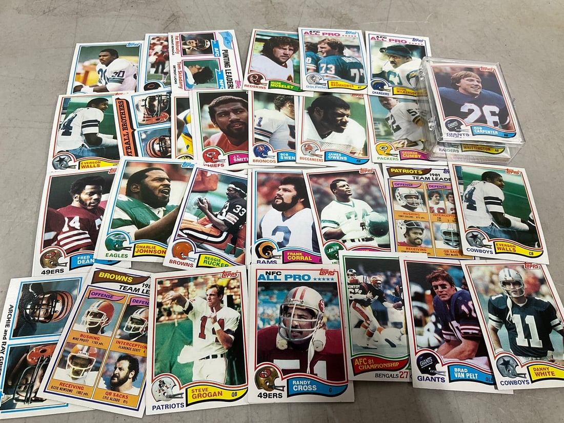1980s Collectible Football Cards (1 of 1)