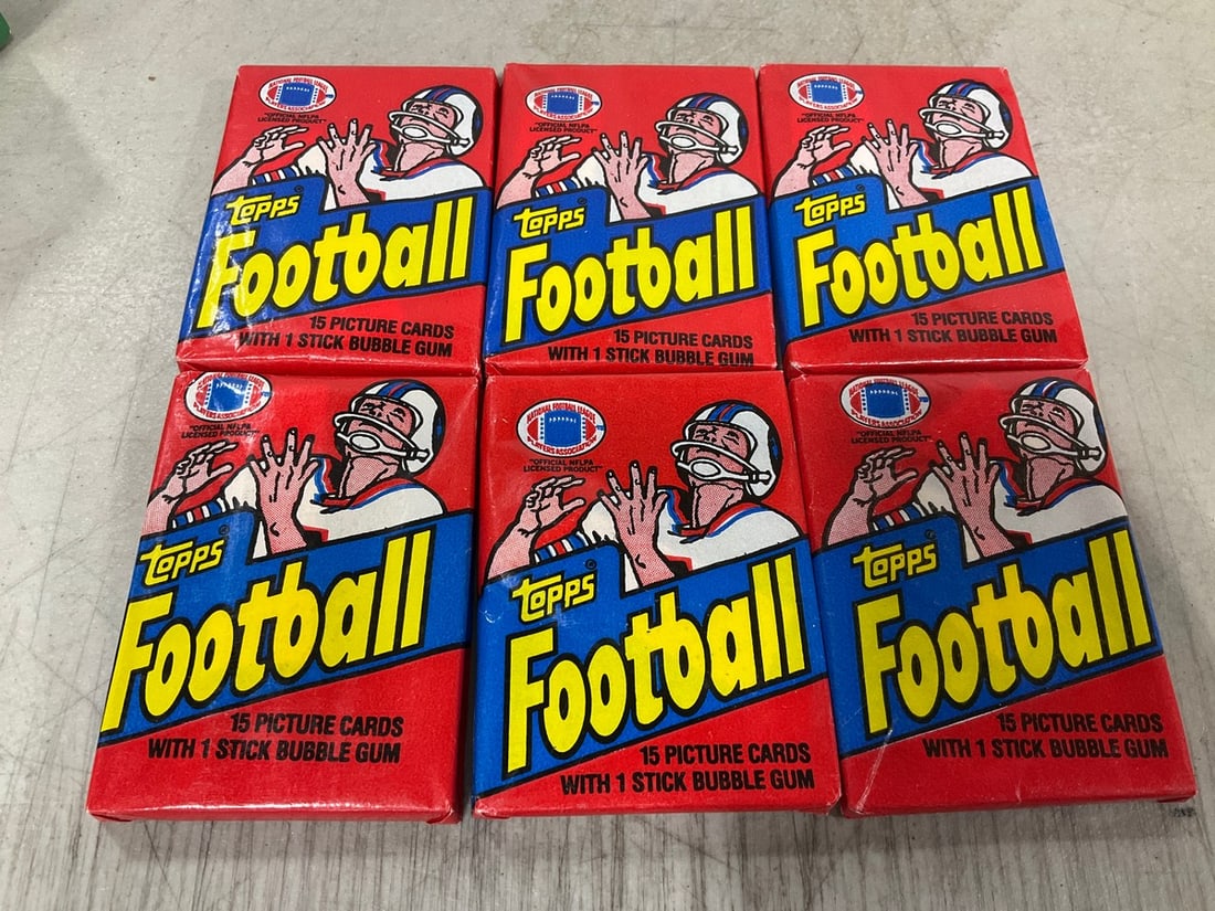 Topps Football Picture Cards with Bubblegum *sealed* (6 packs of 15): Topps Football Picture Cards with Bubblegum *sealed* (6 packs of 15)