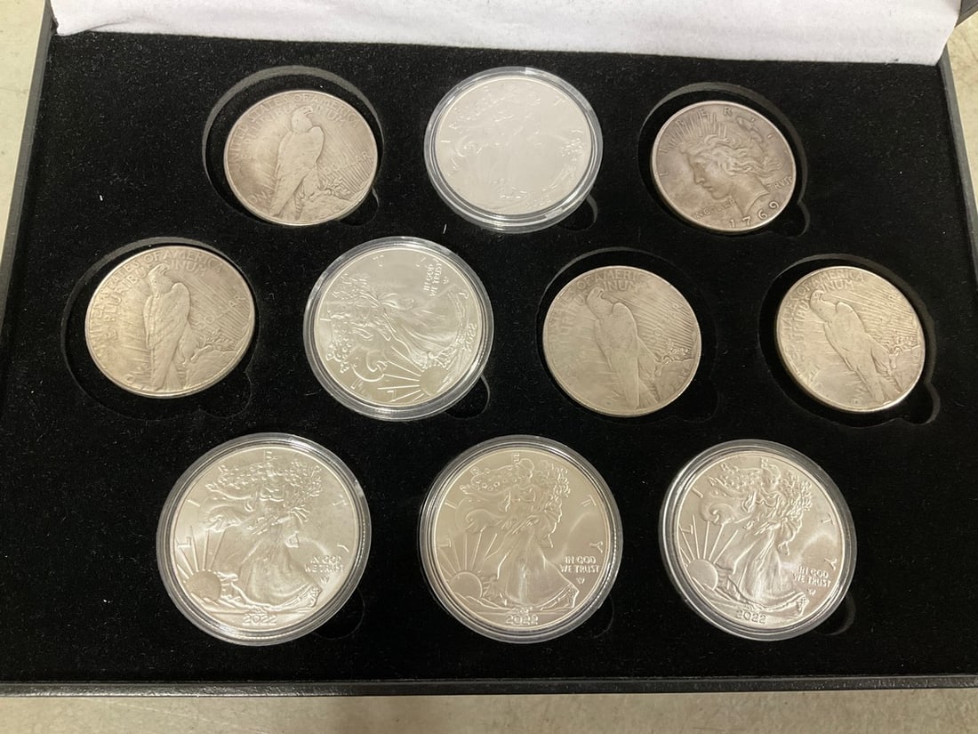 Replica Coins: Replica Coins