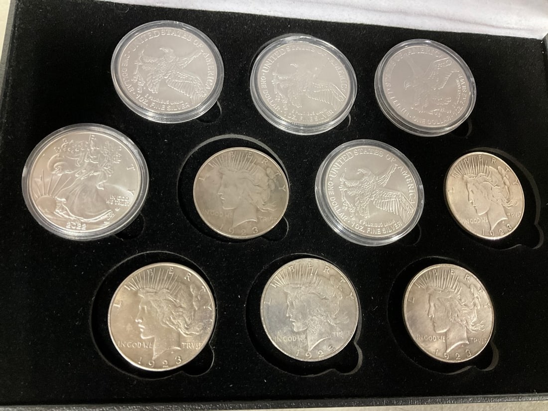 Replica Coins: Replica Coins
